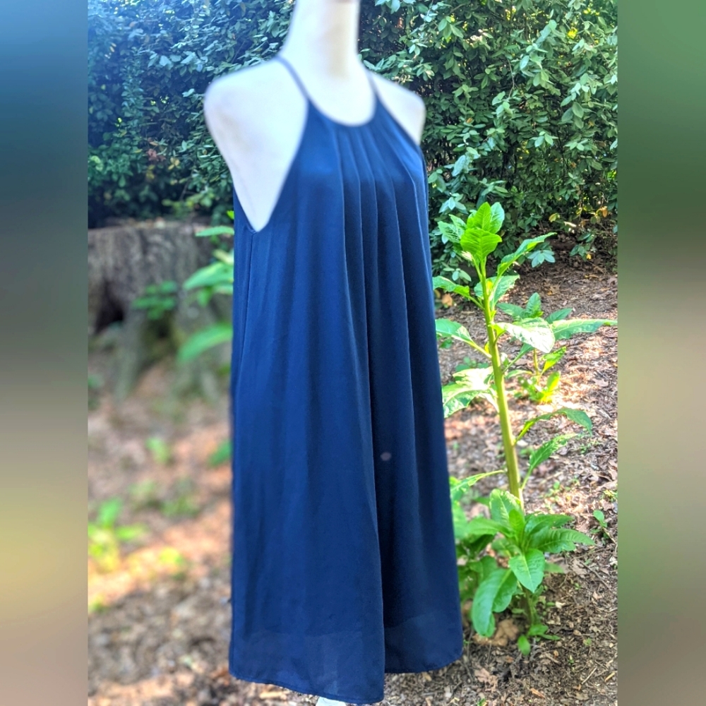 Everly Halter Neck Shift Dress SZ M